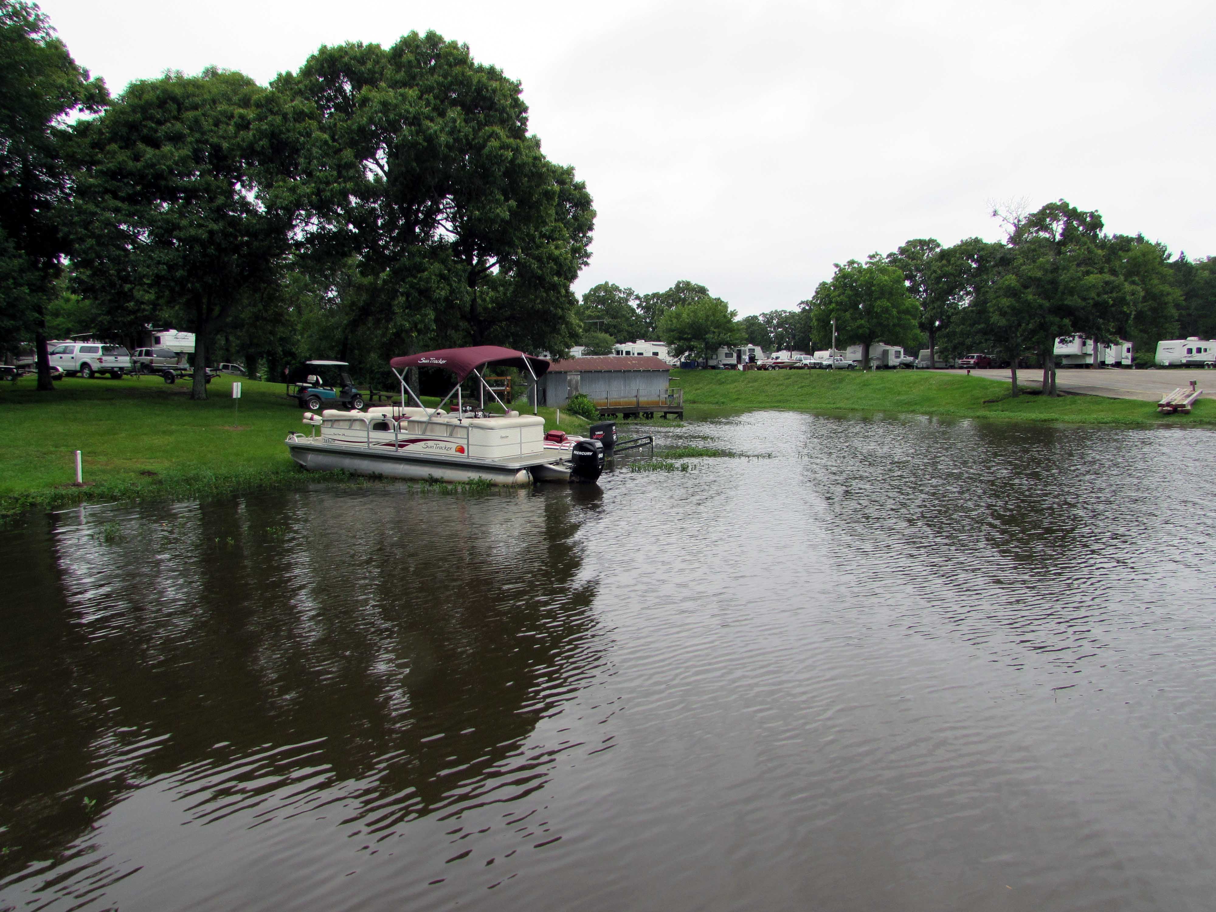 Boat in the lake
